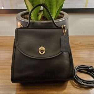 Vintage Coach black Regina bag